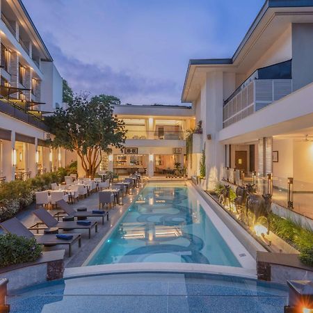 Отель Kwetu Nairobi, Curio Collection By Hilton Экстерьер фото