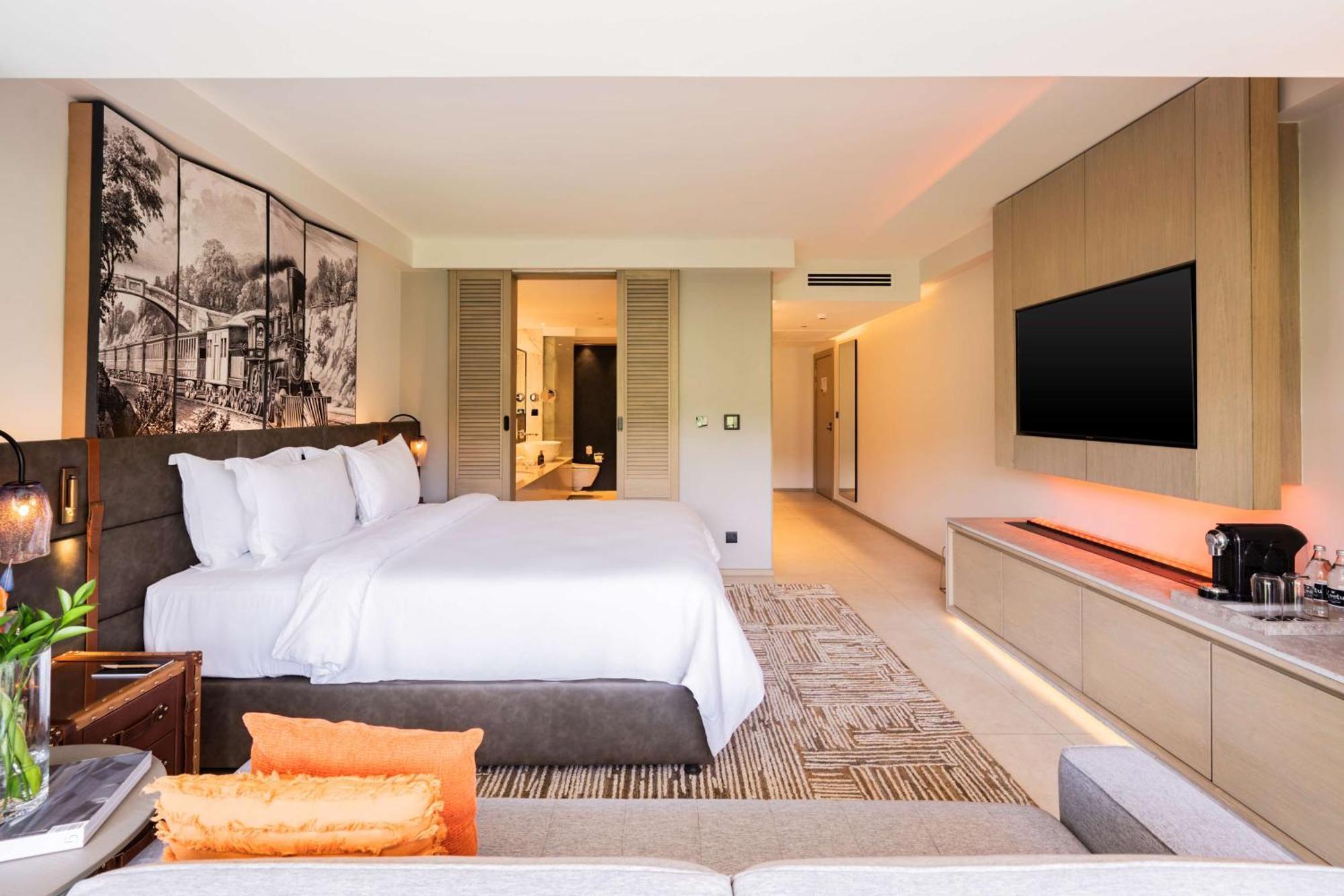 Отель Kwetu Nairobi, Curio Collection By Hilton Экстерьер фото