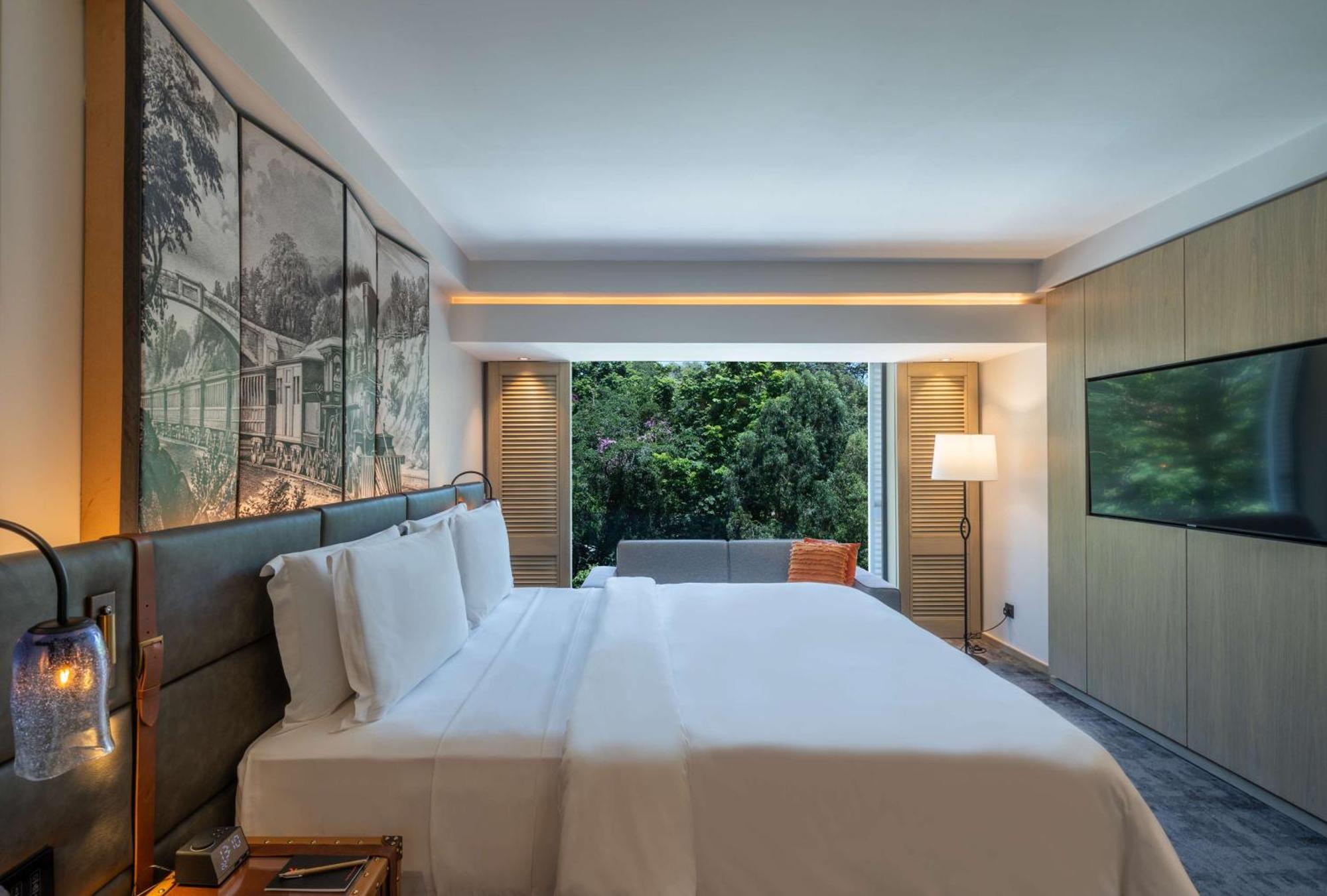 Отель Kwetu Nairobi, Curio Collection By Hilton Экстерьер фото